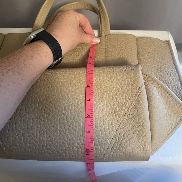 Ampersand As Apostrophe Medium Tan Pebbled Leather Tote Bag Purse Handbag - Picture 8 of 11